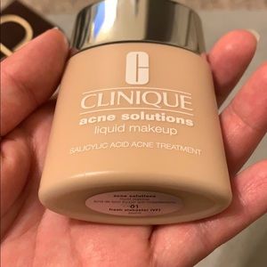 Brand New Clinique Acne Solution Liquid Foundation